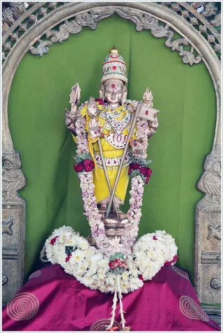 https://www.nithyananda.org/sites/default/files/photo-gallery/2011-10oct-27-nithyananda-photo-12.JPG?1319739118