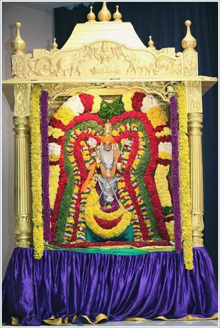 https://www.nithyananda.org/sites/default/files/photo-gallery/2011-10oct-28-nithyananda-photo-06.JPG?1319793726