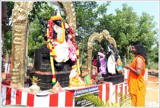 https://www.nithyananda.org/sites/default/files/photo-gallery/2011-11nov-10-nithyananda-photo-02.JPG?1321076133