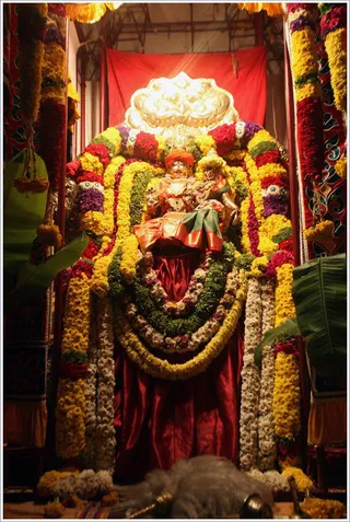 https://www.nithyananda.org/sites/default/files/photo-gallery/2011-12dec-05-nithyananda-photo-26.JPG?1323124707