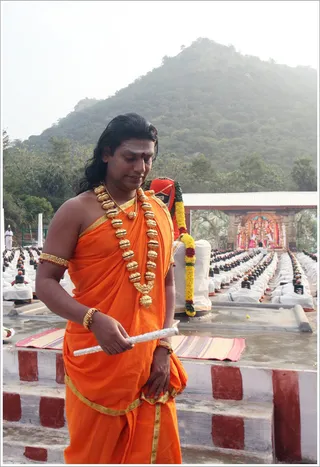 https://www.nithyananda.org/sites/default/files/photo-gallery/2011-12dec-08-nithyananda-photo-06.JPG