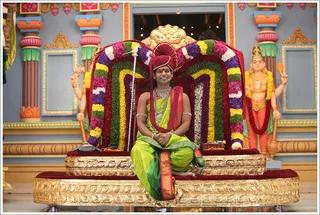 https://www.nithyananda.org/sites/default/files/photo-gallery/2011-12dec-16-nithyananda-photo-13.JPG?1324069125
