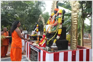 https://www.nithyananda.org/sites/default/files/photo-gallery/2011-12dec-21-nithyananda-photo-05.JPG?1324616875