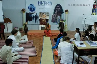 https://www.nithyananda.org/sites/default/files/photo-gallery/2011-jul07-29-nithyananda-photo-08-hi-tech-teacher-training-bidadi.jpg__0.jpg?1313677560