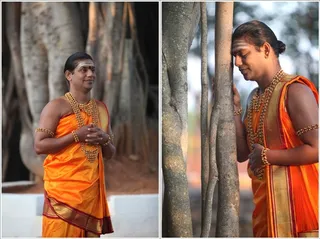 Swamiji under the sacred Banyan tree...