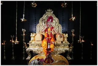 A few devotees offers Pratyaksha Pada puja at the lotus feet of Swamiji...
