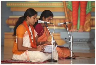 http://nithyananda.org/sites/default/files/photo-gallery/2012-01jan-15-nithyananda-photo-12.JPG