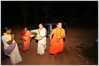 Swamiji arrives at the Goshala...