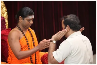 http://nithyananda.org/sites/default/files/photo-gallery/2012-01jan-22-nithyananda-photo-IMG_6633.JPG