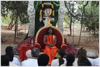 http://nithyananda.org/sites/default/files/photo-gallery/2012-01jan-22-nithyananda-photo-IMG_7586.JPG