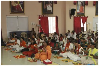http://nithyananda.org/sites/default/files/photo-gallery/2012-01jan-22-nithyananda-photo-IMG_8198.JPG