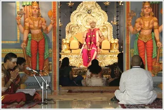 http://nithyananda.org/sites/default/files/photo-gallery/2012-01jan-22-nithyananda-photo-IMG_8229.JPG