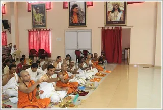 http://nithyananda.org/sites/default/files/photo-gallery/2012-01jan-22-nithyananda-photo-IMG_8490.JPG