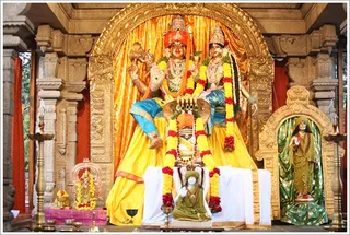 http://nithyananda.org/sites/default/files/photo-gallery/2012-01jan-22-nithyananda-photo-IMG_8980.JPG
