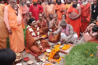 http://nithyananda.org/sites/default/files/photo-gallery/2013Feb12-Nithyananda-Kumbha-Mela-IMG_7938_0.JPG