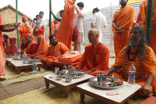 Acharya Maha Mandaleshwar and other senior Maha Mandaleshwars at the Bandara