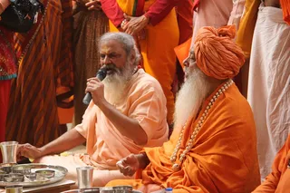 http://nithyananda.org/sites/default/files/photo-gallery/2013feb15-Nithyananda-IMG_1399.JPG