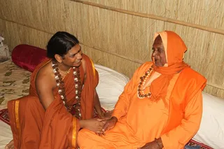 http://nithyananda.org/sites/default/files/photo-gallery/2013feb15-Nithyananda-one-of-the-serior-Maha-Nirvani-Akkada.JPG