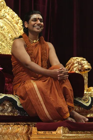 http://nithyananda.org/sites/default/files/photo-gallery/2013feb19-Nithyananda-IMG_8338.JPG