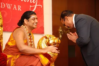 http://nithyananda.org/sites/default/files/photo-gallery/2014-01jan-18th-nithyananda-sarvadarshan-haridwar-ia_IMG_6747_1.JPG