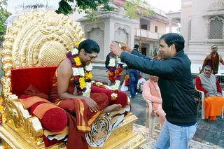 http://nithyananda.org/sites/default/files/photo-gallery/2014-01jan-21st-nithyananda-diary_convertedIMG_6140convert.JPG