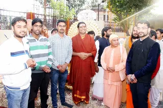http://nithyananda.org/sites/default/files/photo-gallery/2014-01jan-21st-nithyananda-diary_convertedIMG_6250convert.JPG