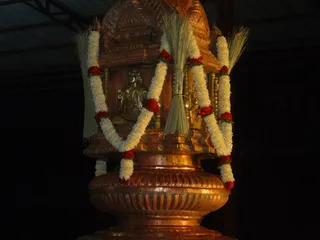 http://nithyananda.org/sites/default/files/photo-gallery/2014-02feb-06th-nithyananda-diary_DSC00728_bidadi-temple-rajarajeshwari-brahmotsavam_0.JPG