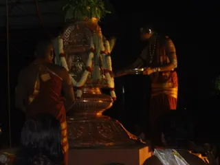 http://nithyananda.org/sites/default/files/photo-gallery/2014-02feb-06th-nithyananda-diary_DSC00770_bidadi-temple-rajarajeshwari-brahmotsavam.JPG