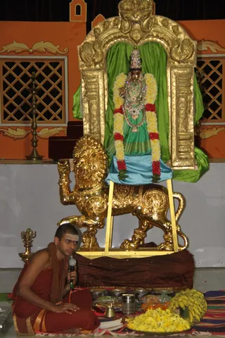 http://nithyananda.org/sites/default/files/photo-gallery/2014-02feb-09th-nithyananda-diary_IMG_8748_bidadi-devi-vilakku-puja.JPG