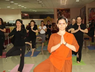 The day began with the Nithya Yoga session for the Inner Awakening delegates