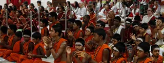 http://nithyananda.org/sites/default/files/photo-gallery/2014-02feb-13th-nithyananda-diary_IMG_9623_bidadi-swamiji-nithya-satsang-devotees_0.JPG