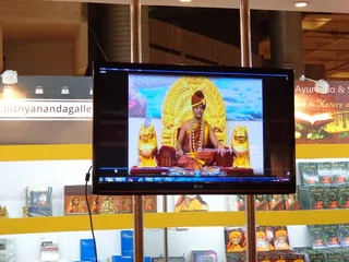 http://nithyananda.org/sites/default/files/photo-gallery/2014-02feb-18th-nithyananda-diary_DSC00167_delhi-book-fair-nithyananda-galleria.JPG