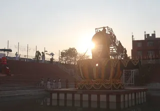 http://nithyananda.org/sites/default/files/photo-gallery/2014-02feb-27th-nithyananda-shivaratri-evening_IMG_2028_rudrabishekam.JPG