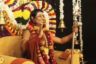 http://nithyananda.org/sites/default/files/photo-gallery/2014-02feb-27th-nithyananda-shivaratri-morning_IMG_1397_padapuja-swamiji-lotus-feet.JPG