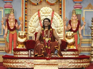 http://nithyananda.org/sites/default/files/photo-gallery/2014-02feb-27th-nithyananda-shivaratri-morning_MG_1603_nithya-satsang-swamiji.JPG