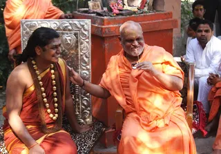 http://nithyananda.org/sites/default/files/photo-gallery/2014-03mar-15th-nithyananda-diary-haridwar_IMG_6235-20140314-200820.JPG