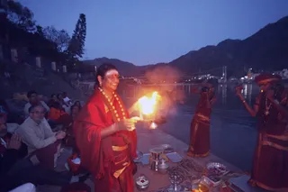 http://nithyananda.org/sites/default/files/photo-gallery/2014-03mar-18th-nithyananda-diary-haridwar__MG_7861_ganga-rishikesh.JPG