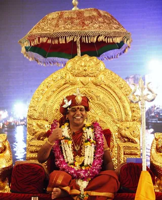 http://nithyananda.org/sites/default/files/photo-gallery/2014-05may-02-nithyananda-diary_MG_2971_nithya-satsang-swamiji.JPG