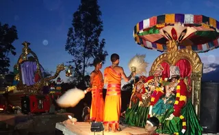 http://nithyananda.org/sites/default/files/photo-gallery/2014-05may-09-nithyananda-diary_DSC02309_procession.JPG
