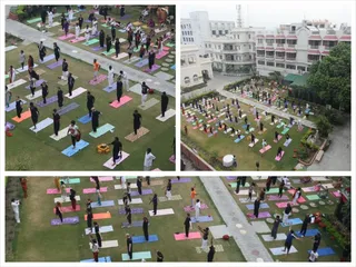 http://nithyananda.org/sites/default/files/photo-gallery/2014-05may-13-nithyananda-diaryIMG_95_1_Collage_yoga-ia.jpg