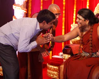 https://nithyananda.org/sites/default/files/photo-gallery/2014-05may-24-nithyananda-diary_IMG_1928_varanasi-ndy-kalpataru-darshan.JPG