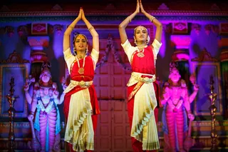 http://nithyananda.org/sites/default/files/photo-gallery/2014-06jun-01-nithyananda-diary_IMG_3230_bidadi-bharathanatyam-arangetram_0.JPG