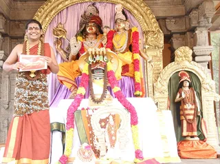 Swamiji announced Nithyananda Sangha is the name our sangha will be known hence forth. Hence forth all our references to our Sangha on all our web properties, publications and printed materials should refer to our Sangha as "Nithyananda Sangha".