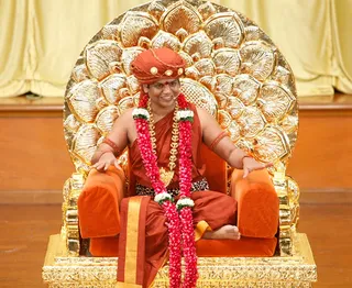 http://nithyananda.org/sites/default/files/photo-gallery/2014-06jun-09-nithyananda-diary_IMG_3768_mumbai-.JPG