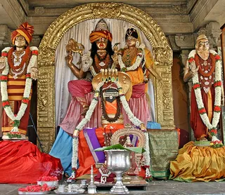 At the Garbha Mandir of Nithyanandeshwara temple in the Bidadi Adheenam, Swamiji consecrated the life size Moorthis of Kapila Muni and Bhagavan Sri Nithyananda Paramashivam
