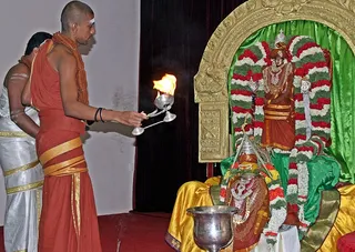 Arathi to Thirujnanasambandar