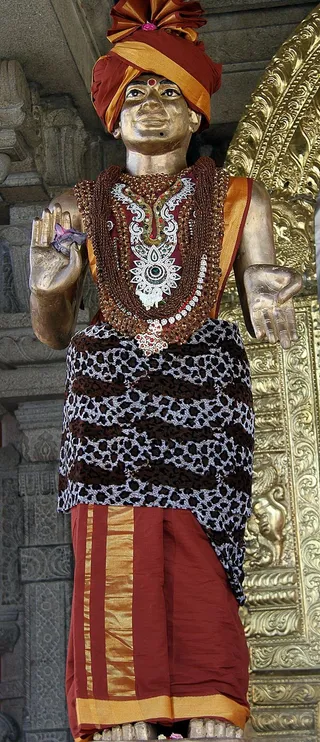 http://nithyananda.org/sites/default/files/photo-gallery/2014-06jun-15-nithyananda-diary_IMG_5388_bidadi-temple.JPG