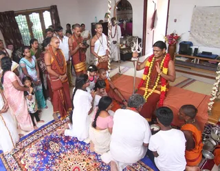 http://nithyananda.org/sites/default/files/photo-gallery/2014-06jun-27-nithyananda-diary_IMG_0565_chennai-house-visit.JPG