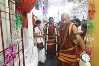 http://nithyananda.org/sites/default/files/photo-gallery/2014-06jun-27-nithyananda-diary_IMG_1120_chennai-house-visit.JPG