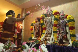 https://nithyananda.org/sites/default/files/photo-gallery/2014-06jun-28-nithyananda-diary_IMG_1500_thiruvanmiyur-visit.JPG